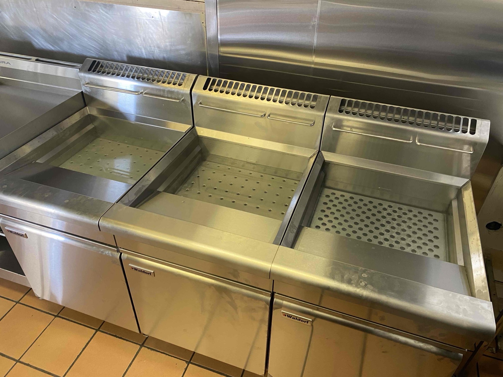 Commercial Fryer Repairs Brisbane visual for RHQ commercial service page